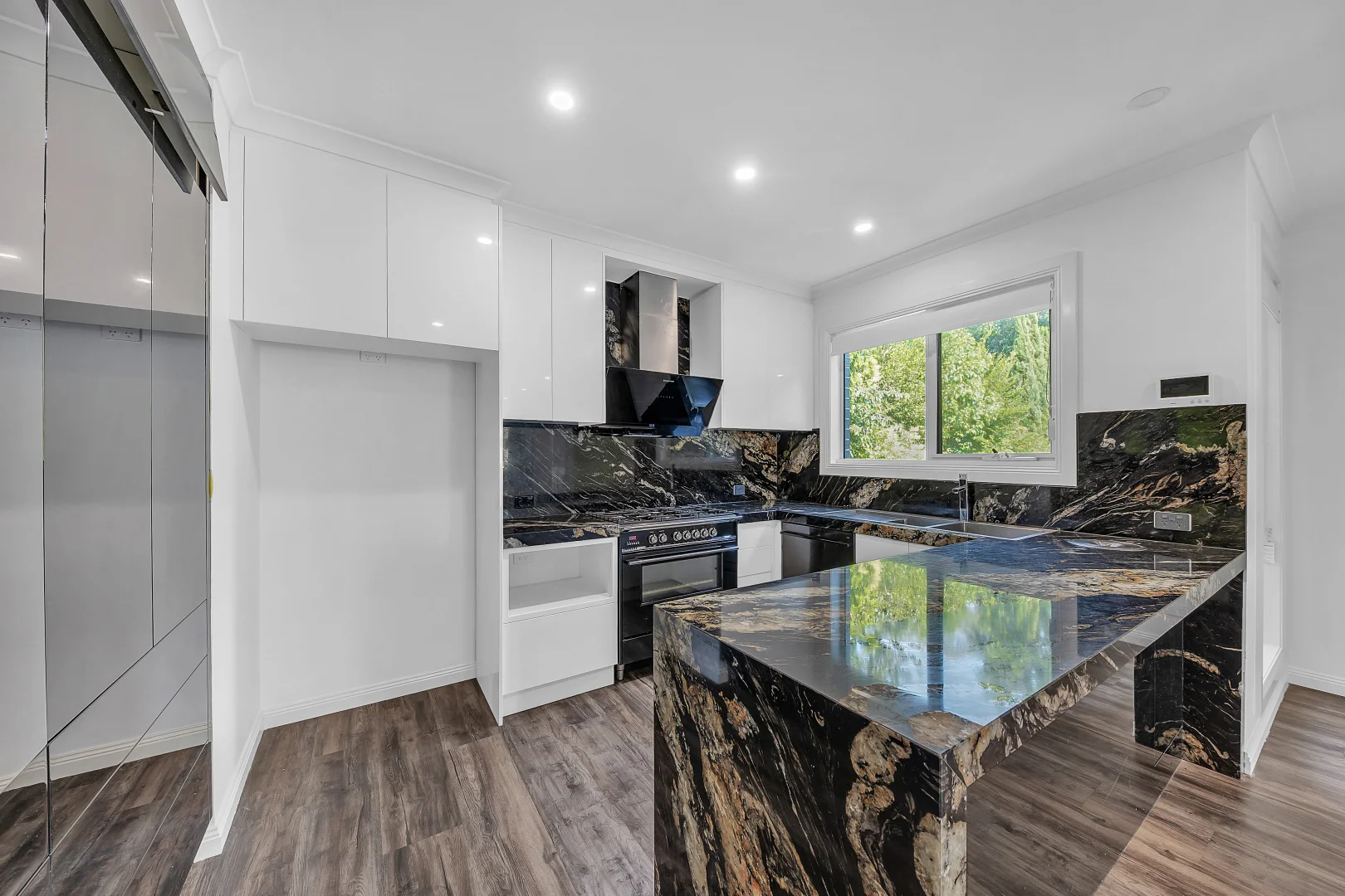 Additional image 5 of 1/79 Gavan Street, Bright VIC 3741