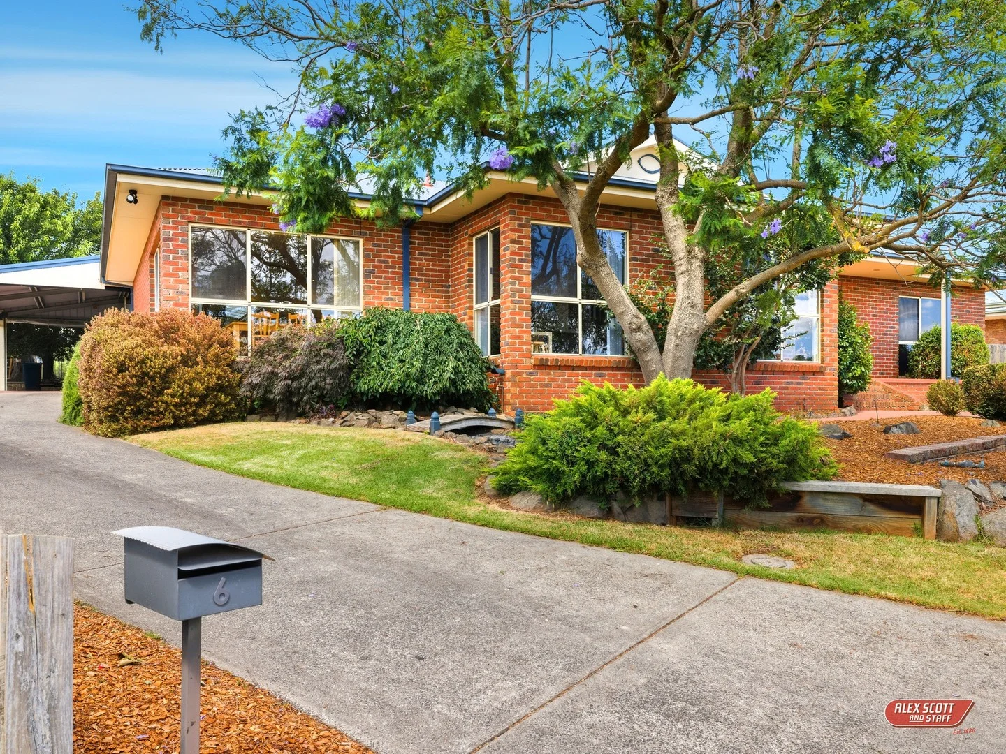 6 Norview Drive, Leongatha VIC 3953