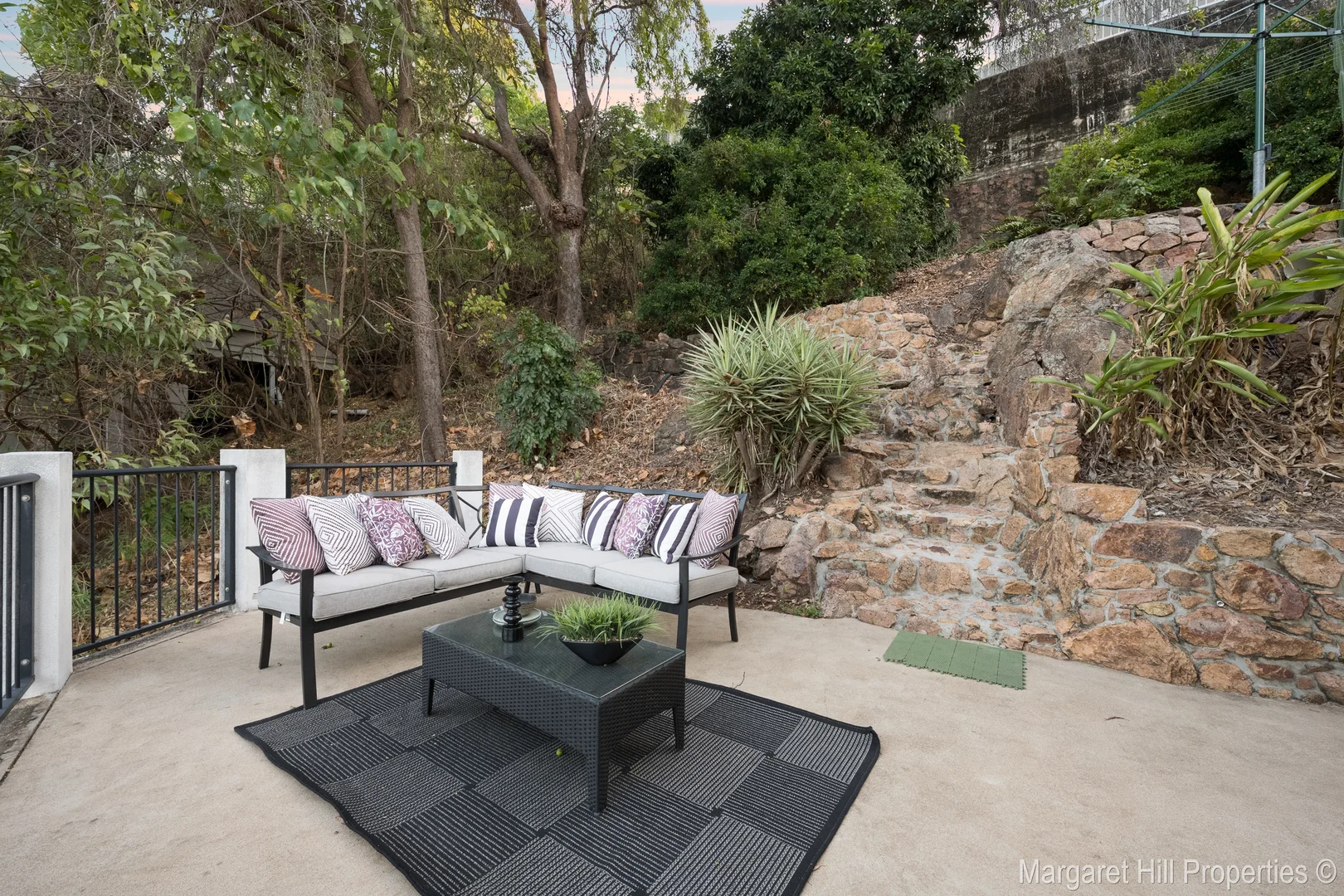 Additional image 30 of 14 Orana Court, Castle Hill QLD 4810
