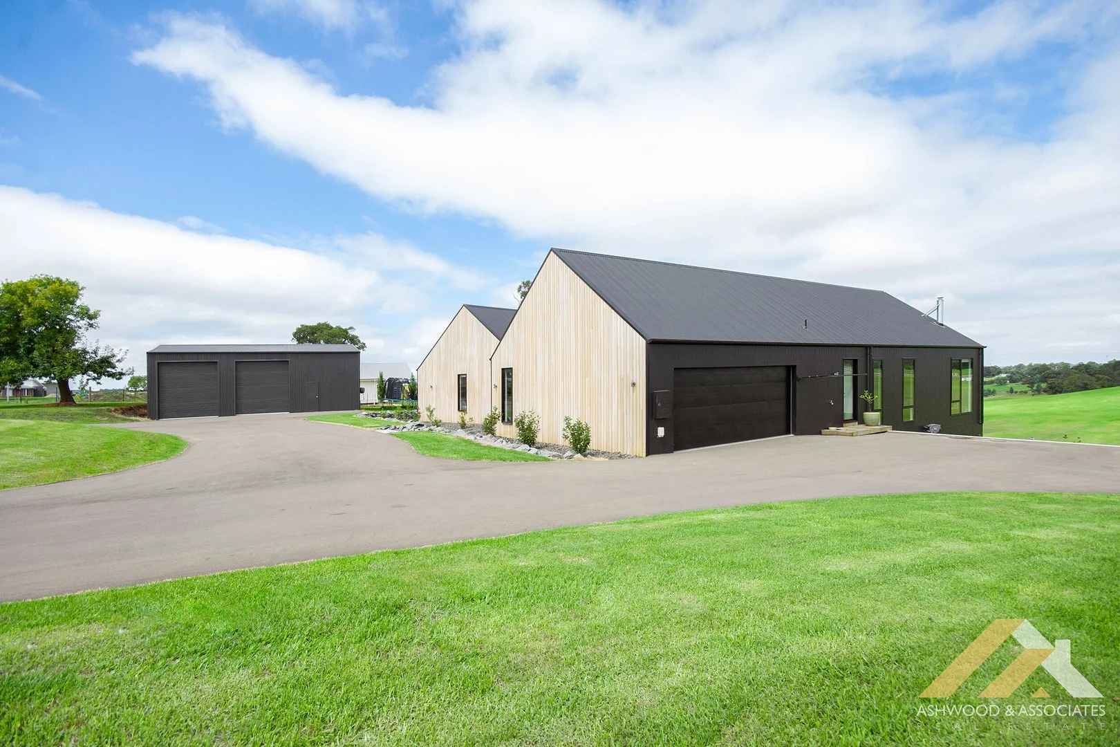 20 Hylton Vsta, Wy Yung VIC 3875