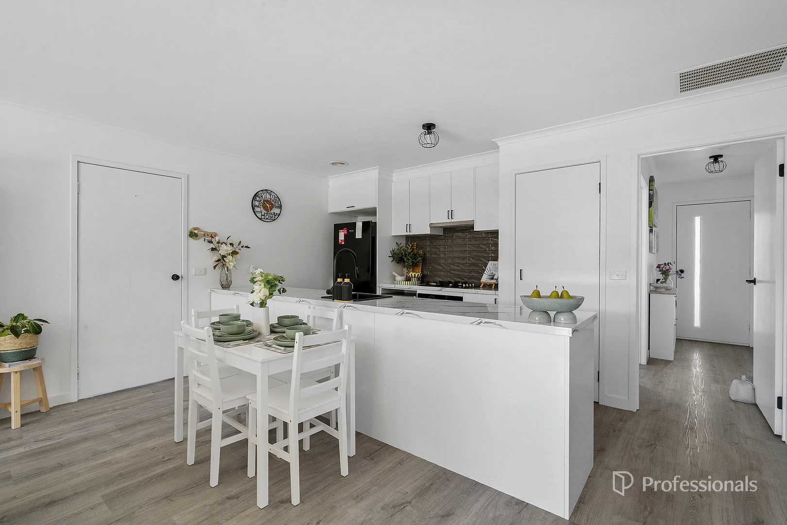 Additional image 2 of 2/176 Park Road Street, Maryborough VIC 3465