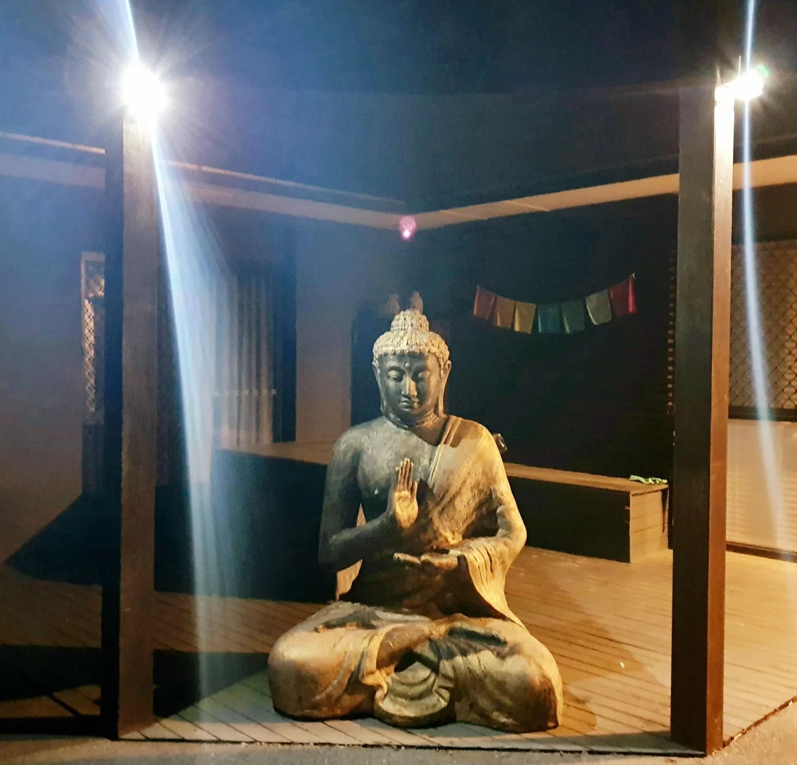 Additional image 15 of 21 Savoy Drive, Broadbeach Waters QLD 4218