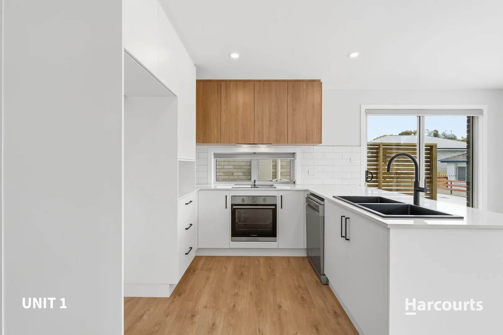 Additional image 6 of 1-3/11 Vicary Place, Rokeby TAS 7019