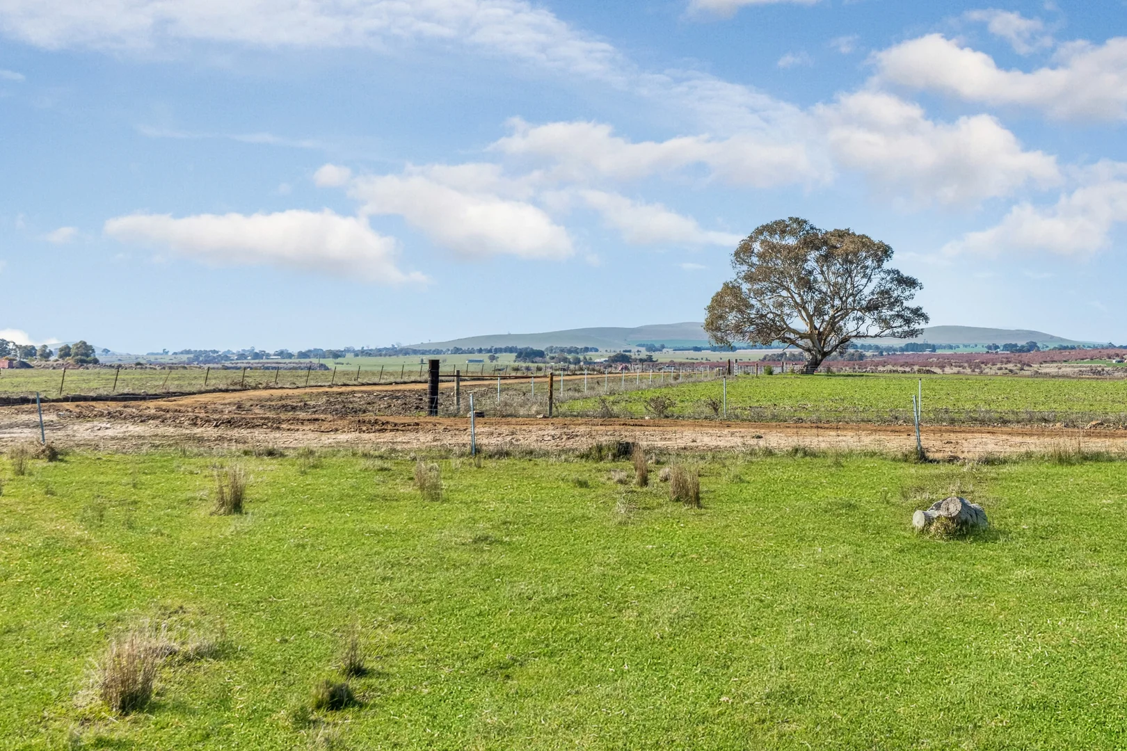 Additional image 2 of 220 McDonalds Road, Clunes VIC 3370