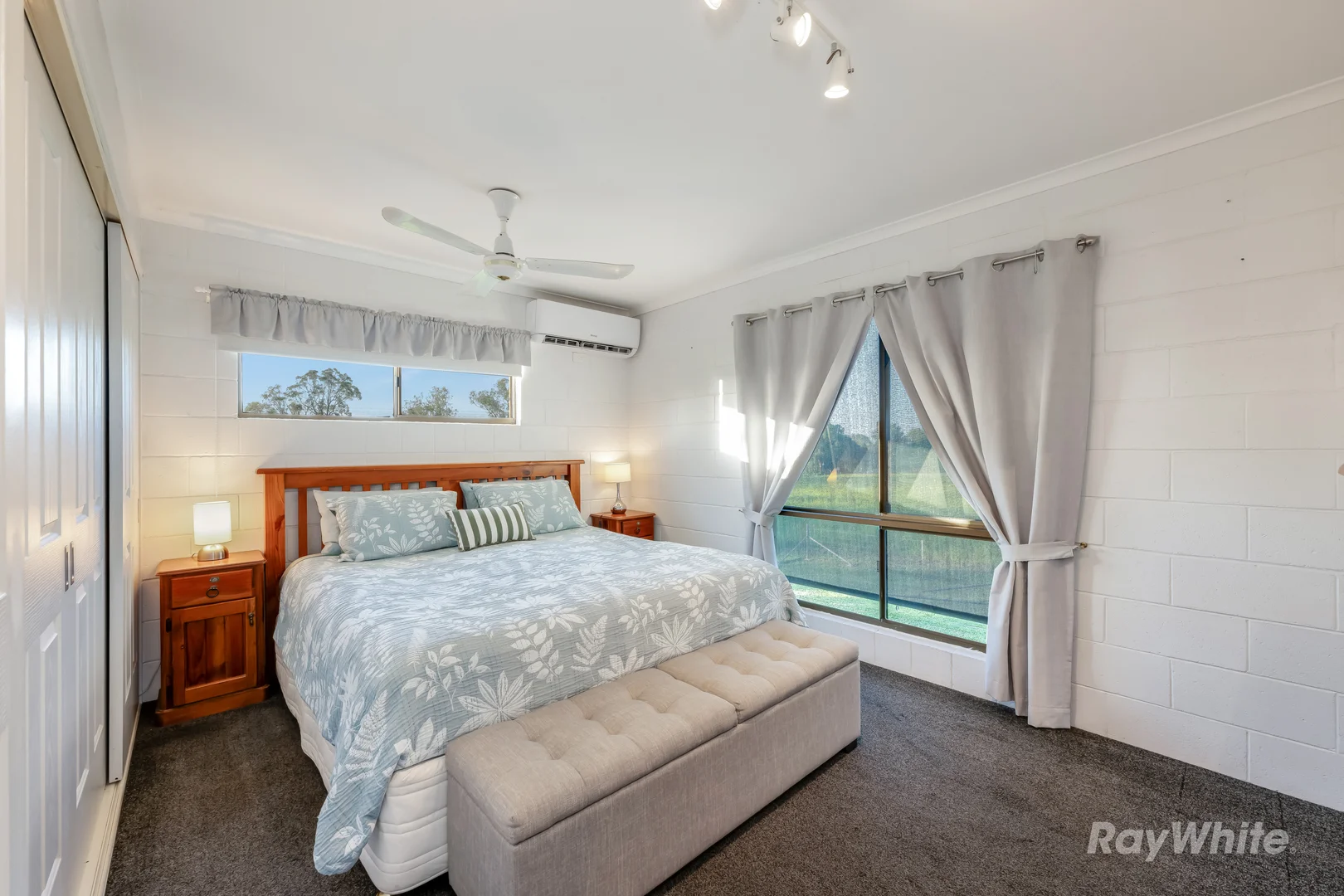 Additional image 12 of 9 Eden Street East, Walkers Point QLD 4650