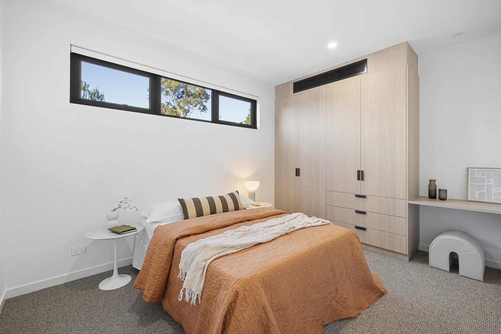 Additional image 10 of 87A Kambrook Road, Caulfield North VIC 3161