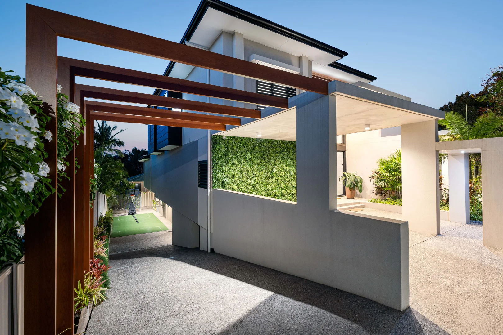 Additional image 20 of 8 Saunders Place, Wynnum QLD 4178