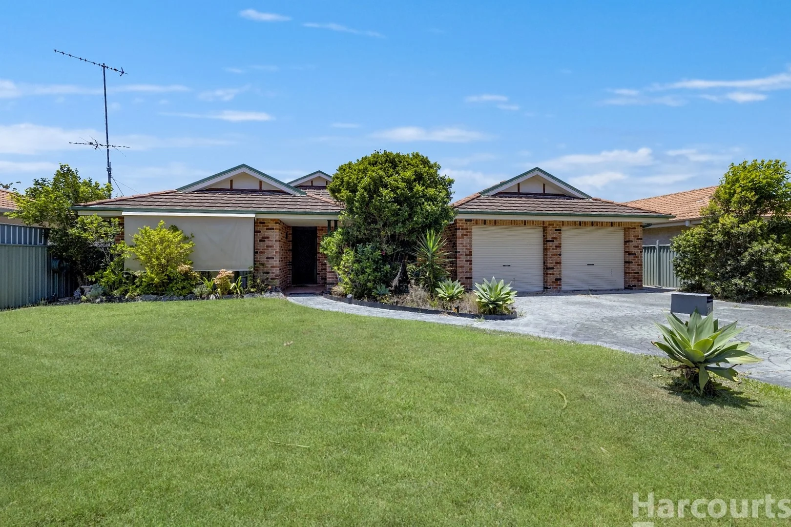 27 Delmer Close, South West Rocks NSW 2431