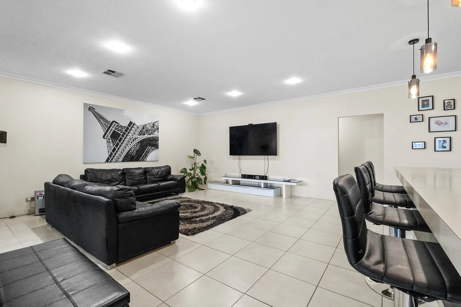 Additional image 6 of 32 Florida Drive, Landsdale WA 6065