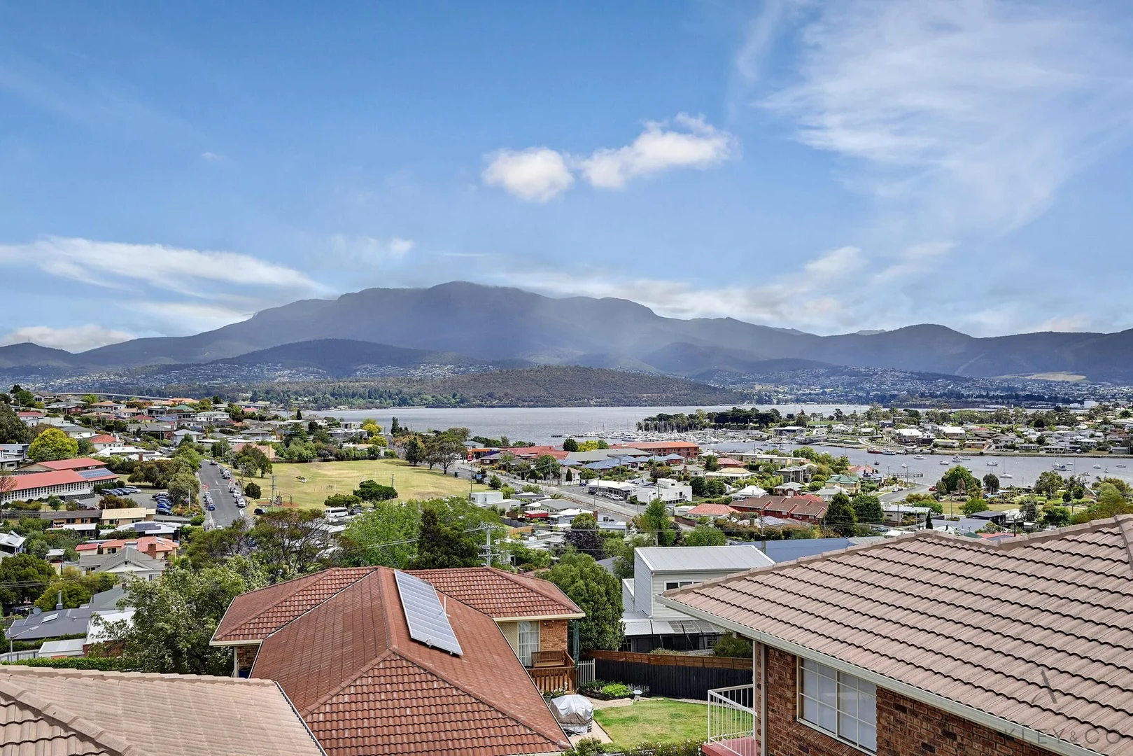 Additional image 35 of 3 Owen Court, Lindisfarne TAS 7015