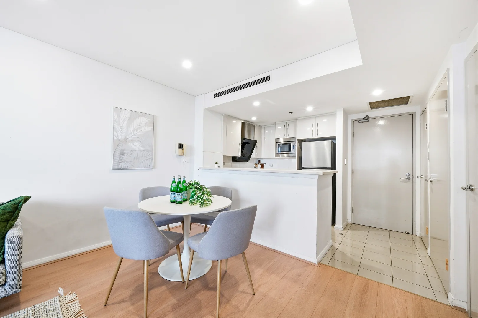 Additional image 9 of 337/8 Lachlan St, Waterloo NSW 2017