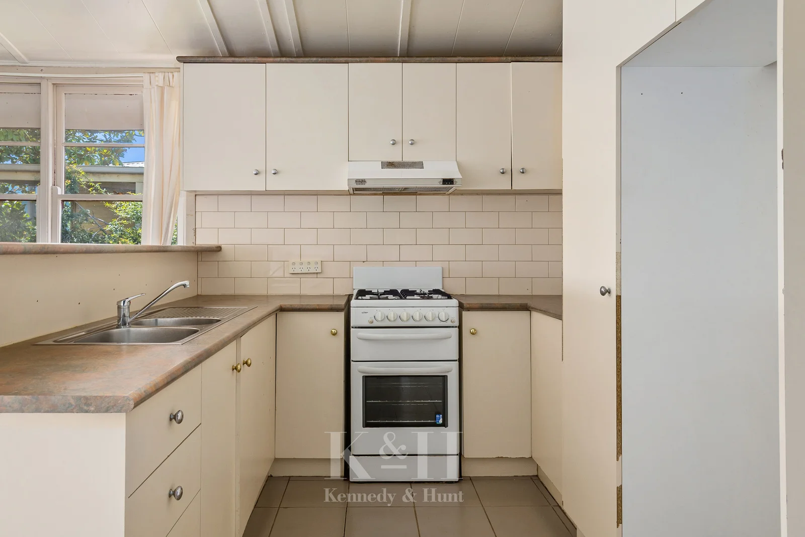 Additional image 7 of 3 Lyell Street, Gisborne VIC 3437