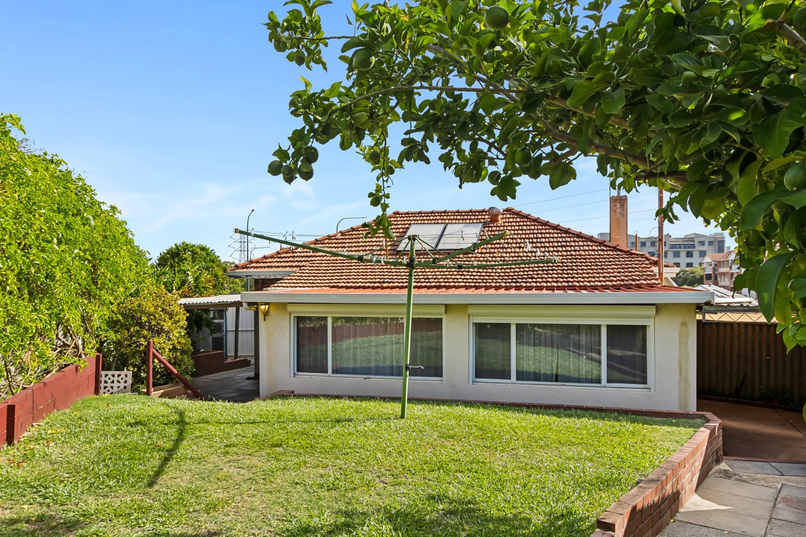 Additional image 26 of 130 Hill View Terrace, St James WA 6102