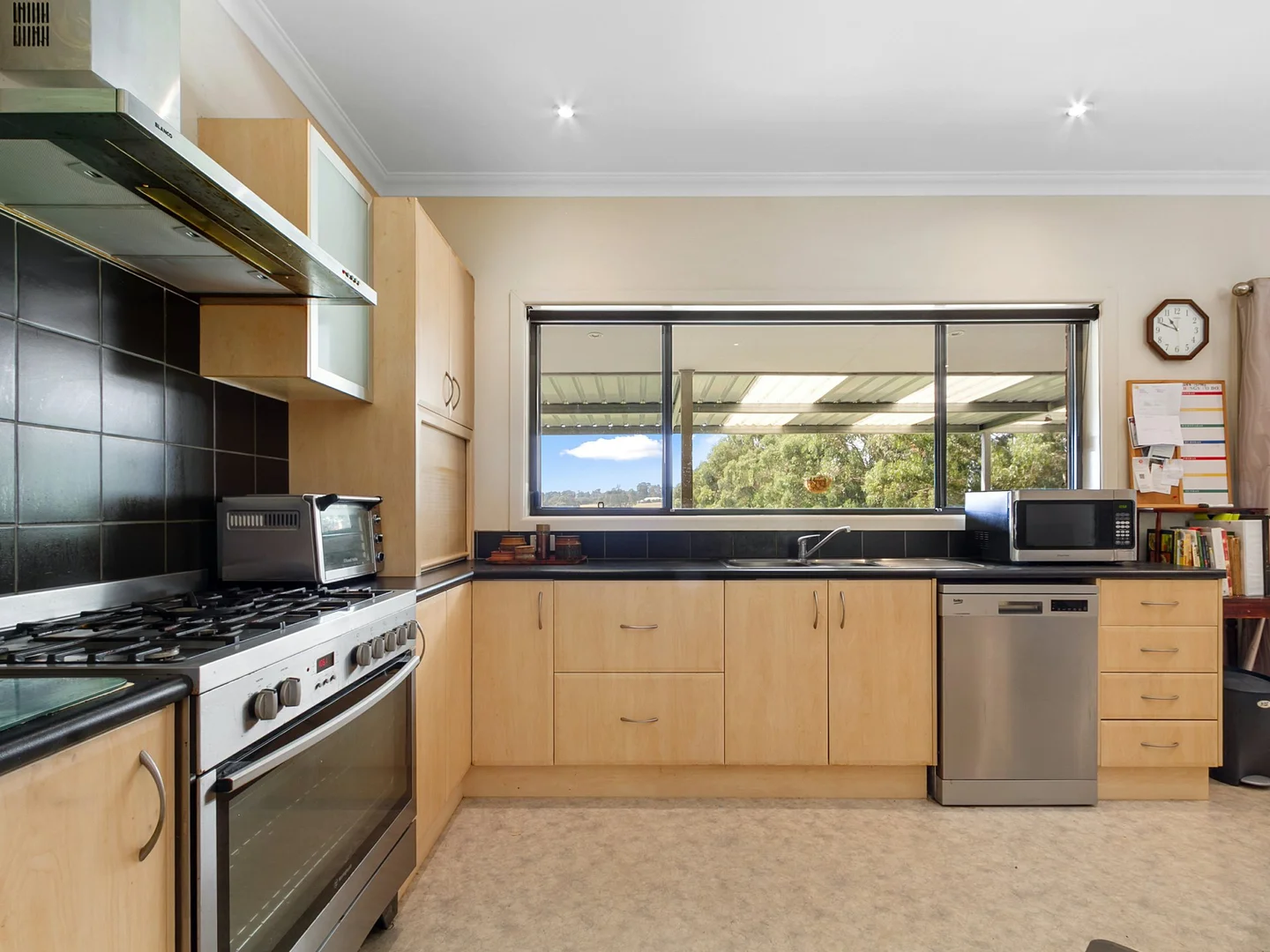 Additional image 7 of 21 Ronwin Court, Granite Rock VIC 3875