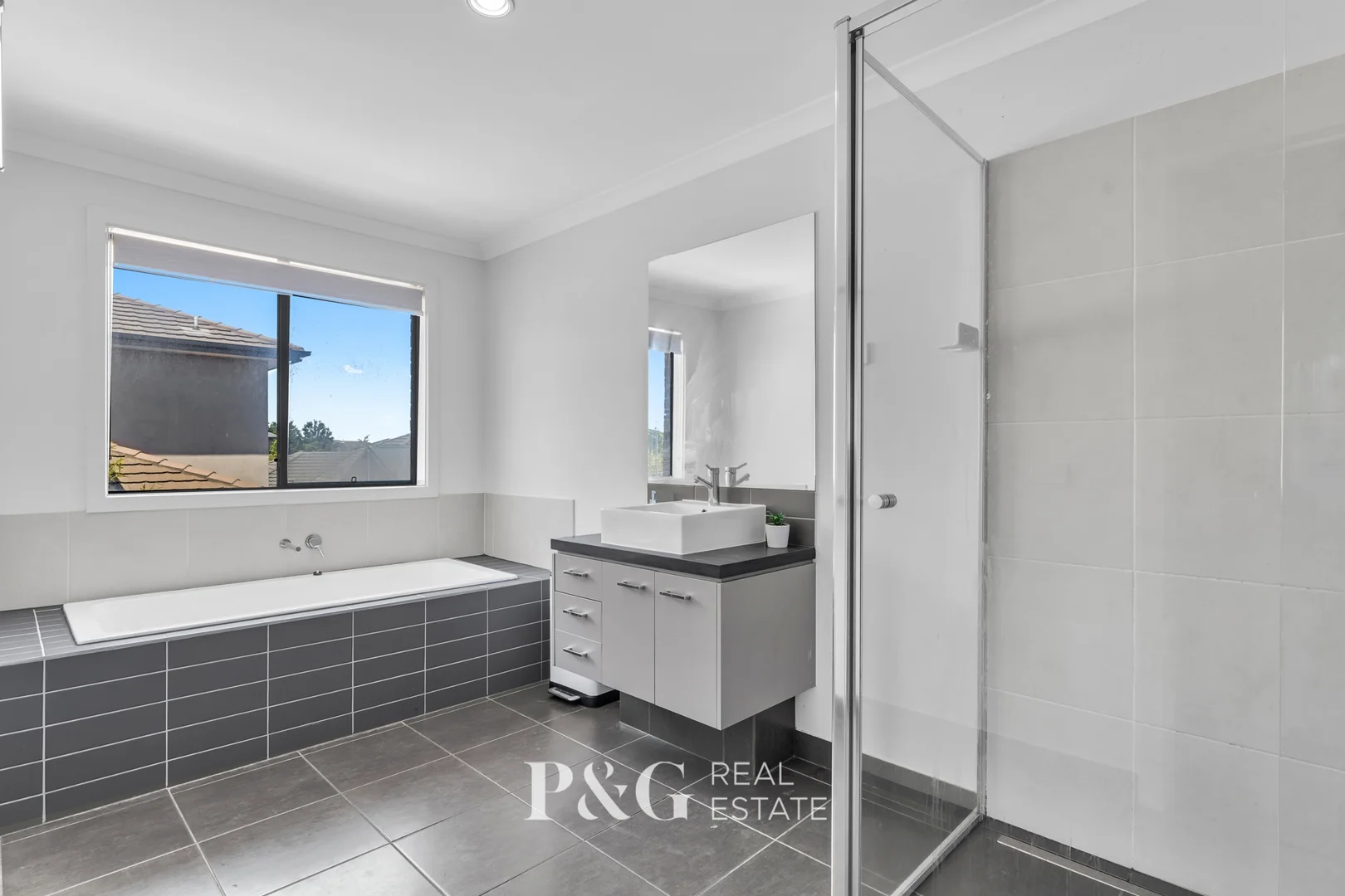 Additional image 7 of 3 Lycium Road, Clyde North VIC 3978