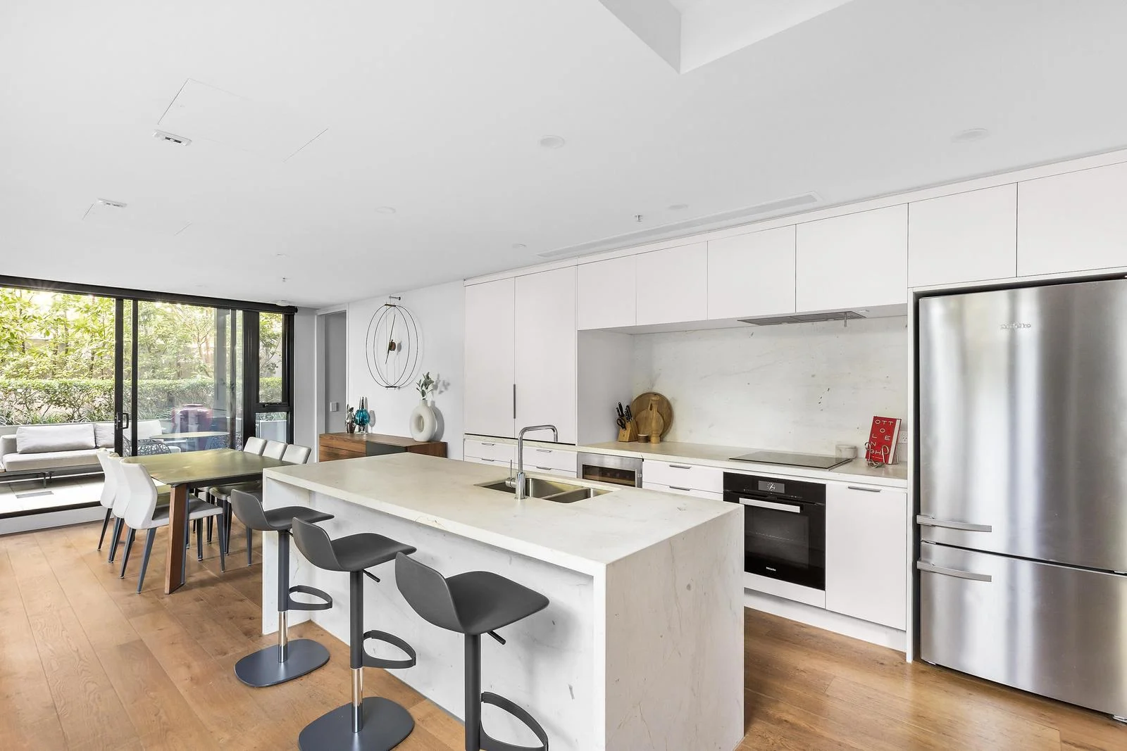 Additional image 3 of 2 Ivanhoe Parade, Ivanhoe VIC 3079