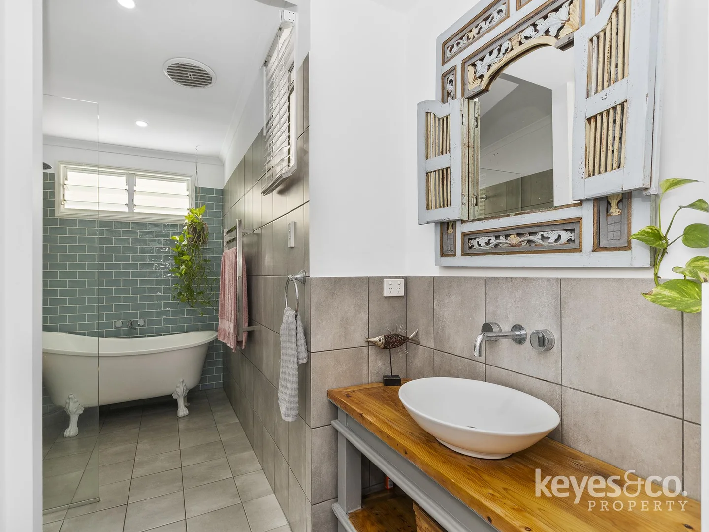 Additional image 14 of 2 The Avenue, Hermit Park QLD 4812