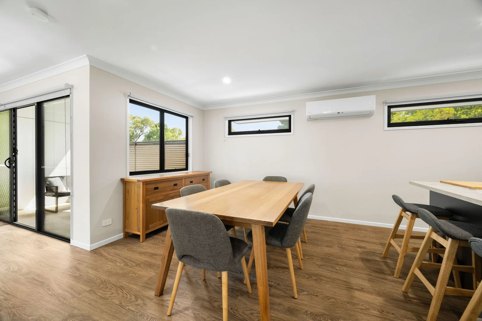 Additional image 7 of 2 & 3/4 Butler Court, Bright VIC 3741