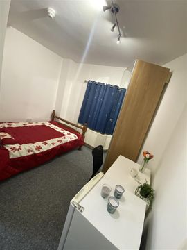 Southampton Street, Reading RG1, Room to rent