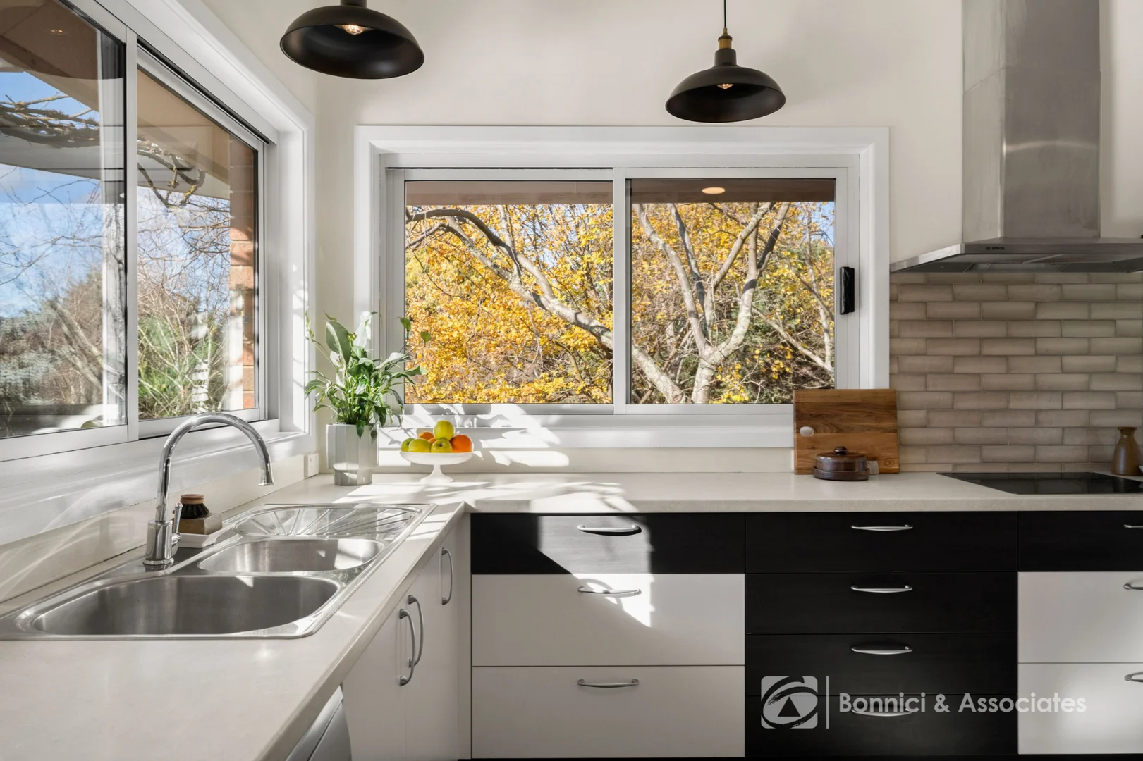 Additional image 8 of 10 Dingle Road, Beechworth VIC 3747