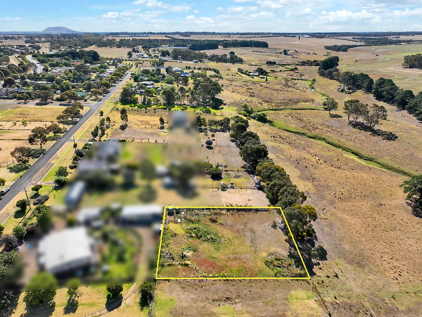 Additional image 2 of 22 Gray Street, Lismore VIC 3324