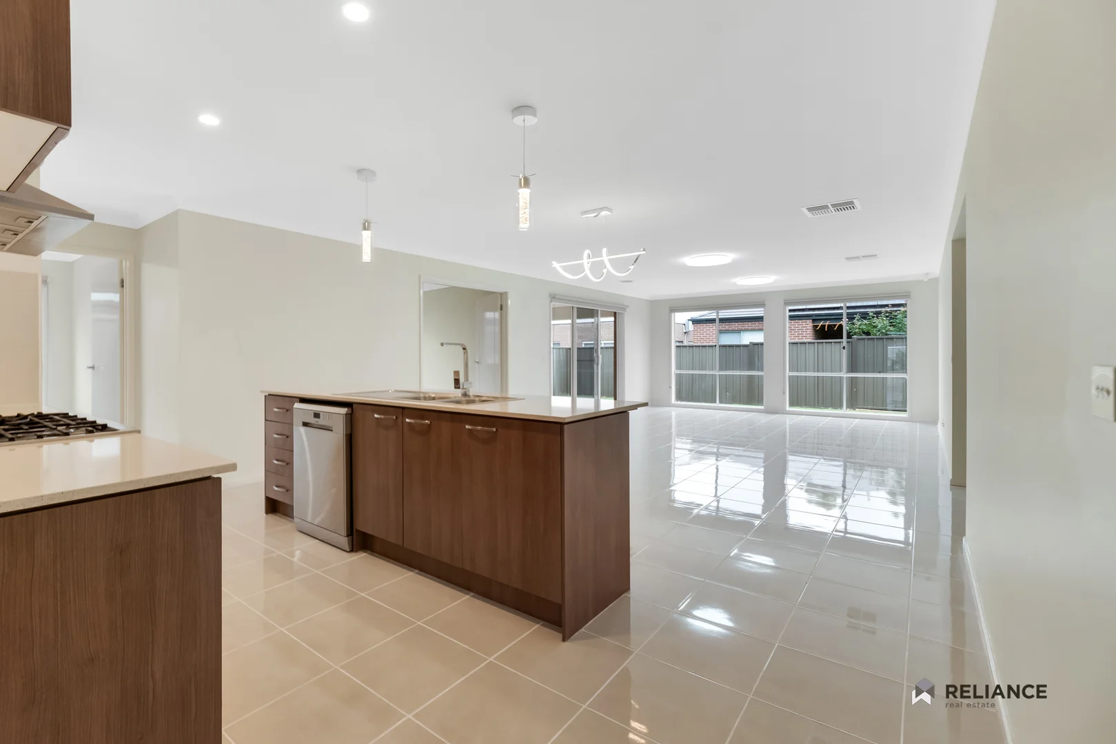 Additional image 11 of 17 Tourmaline Drive, Cobblebank VIC 3338