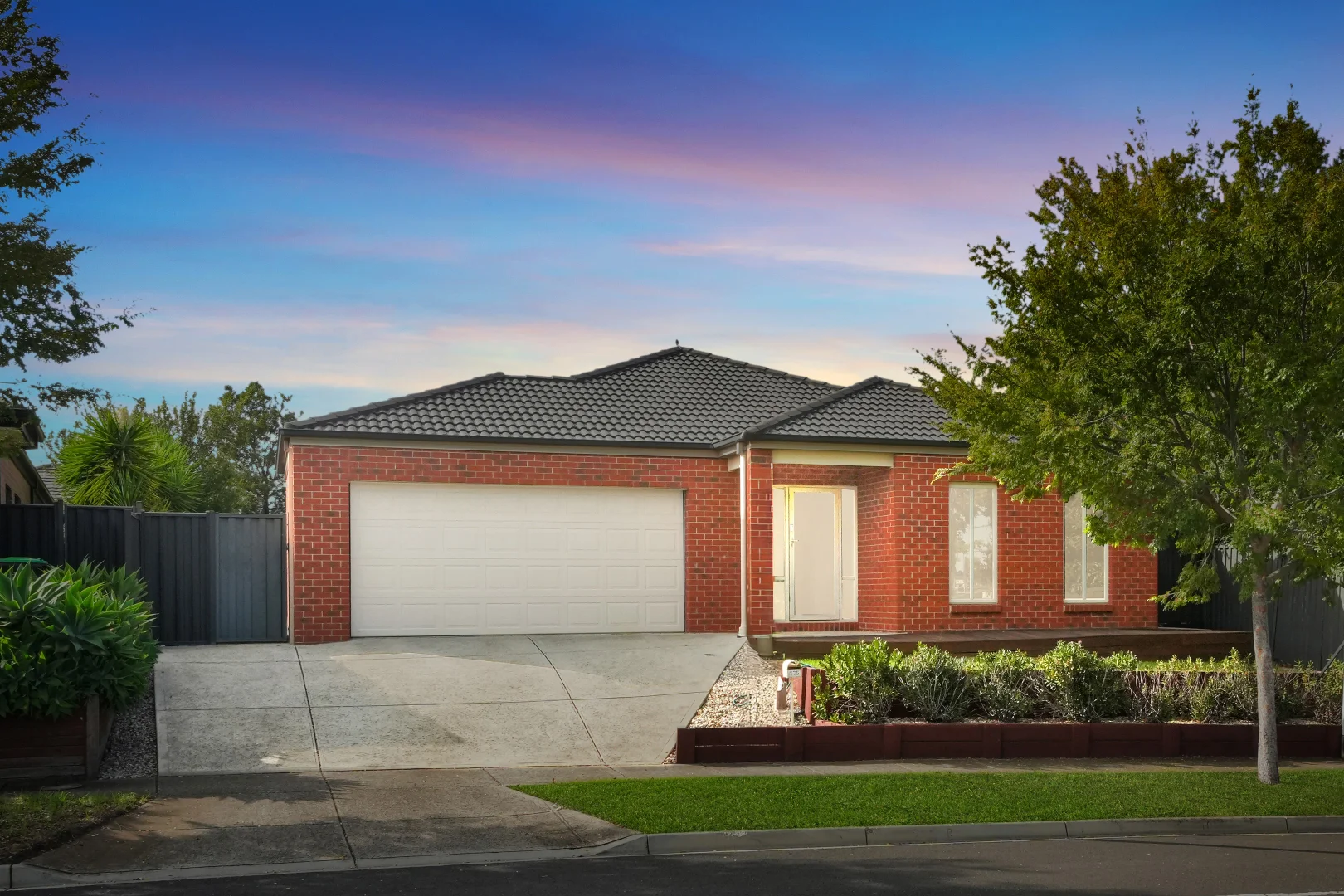 Additional image 2 of 135 Kinglake Drive, Manor Lakes VIC 3024