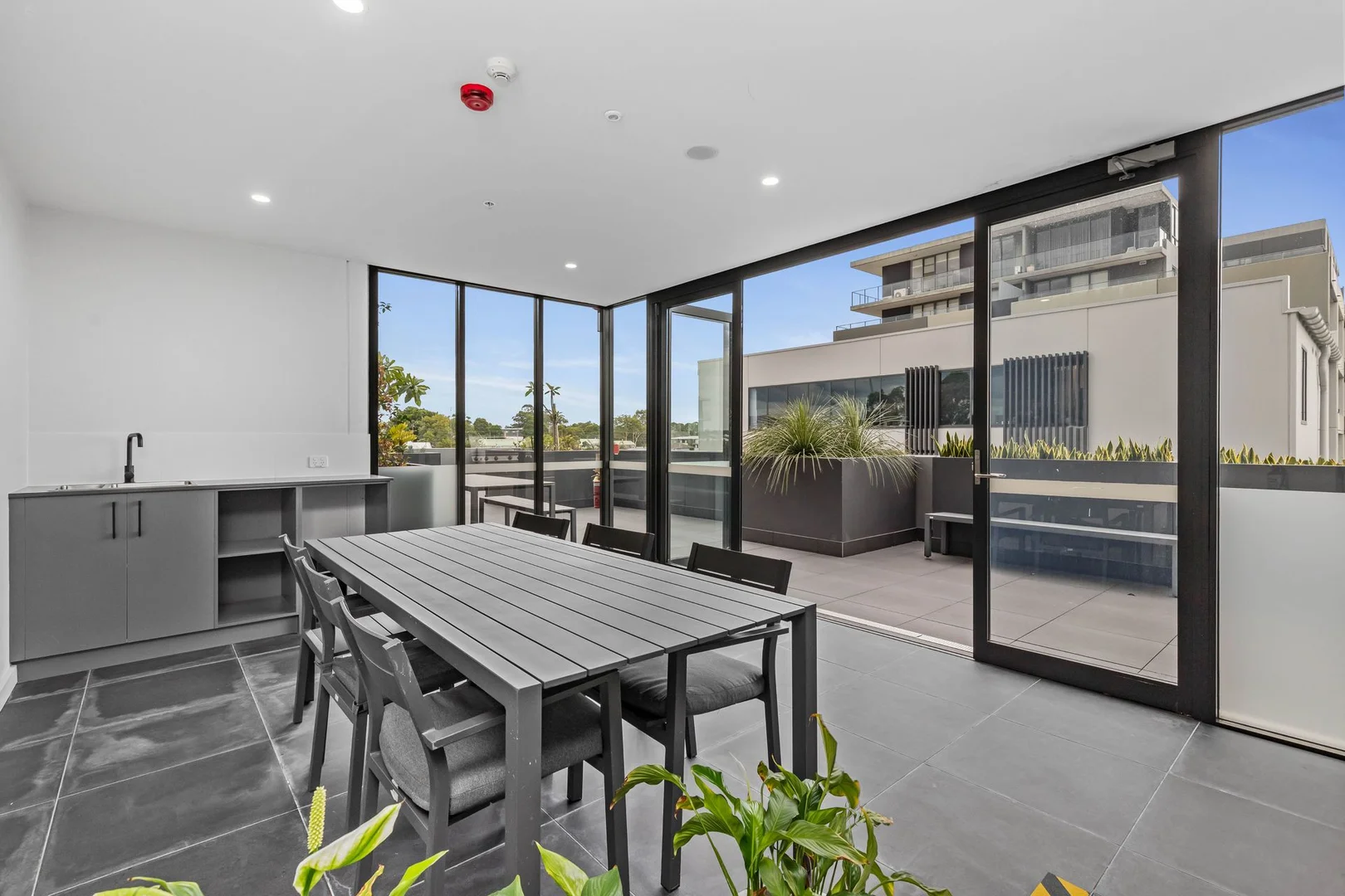 Additional image 14 of 1001/2 Charles Street, Charlestown NSW 2290