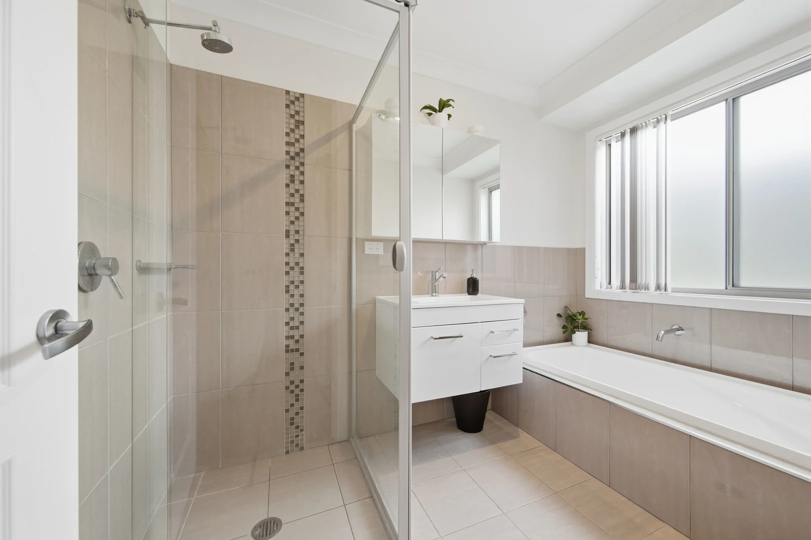 Additional image 11 of 3 Litchfield Crescent, Long Beach NSW 2536