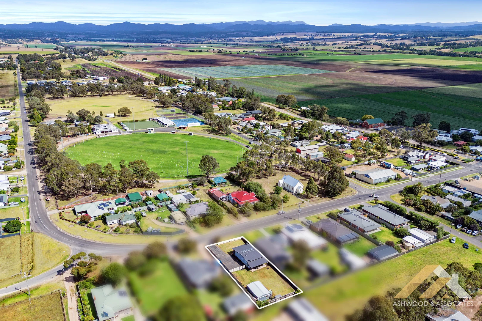 Additional image 15 of 24 Church St, Lindenow VIC 3865