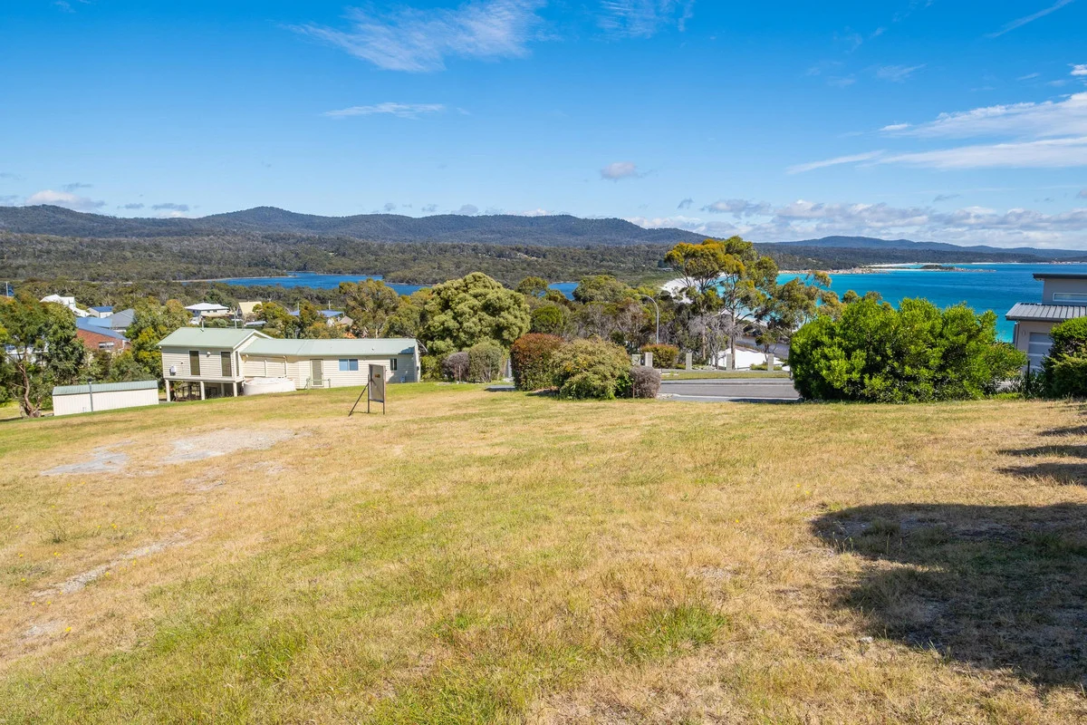 Additional image 16 of 14 Wedge Court, Binalong Bay TAS 7216