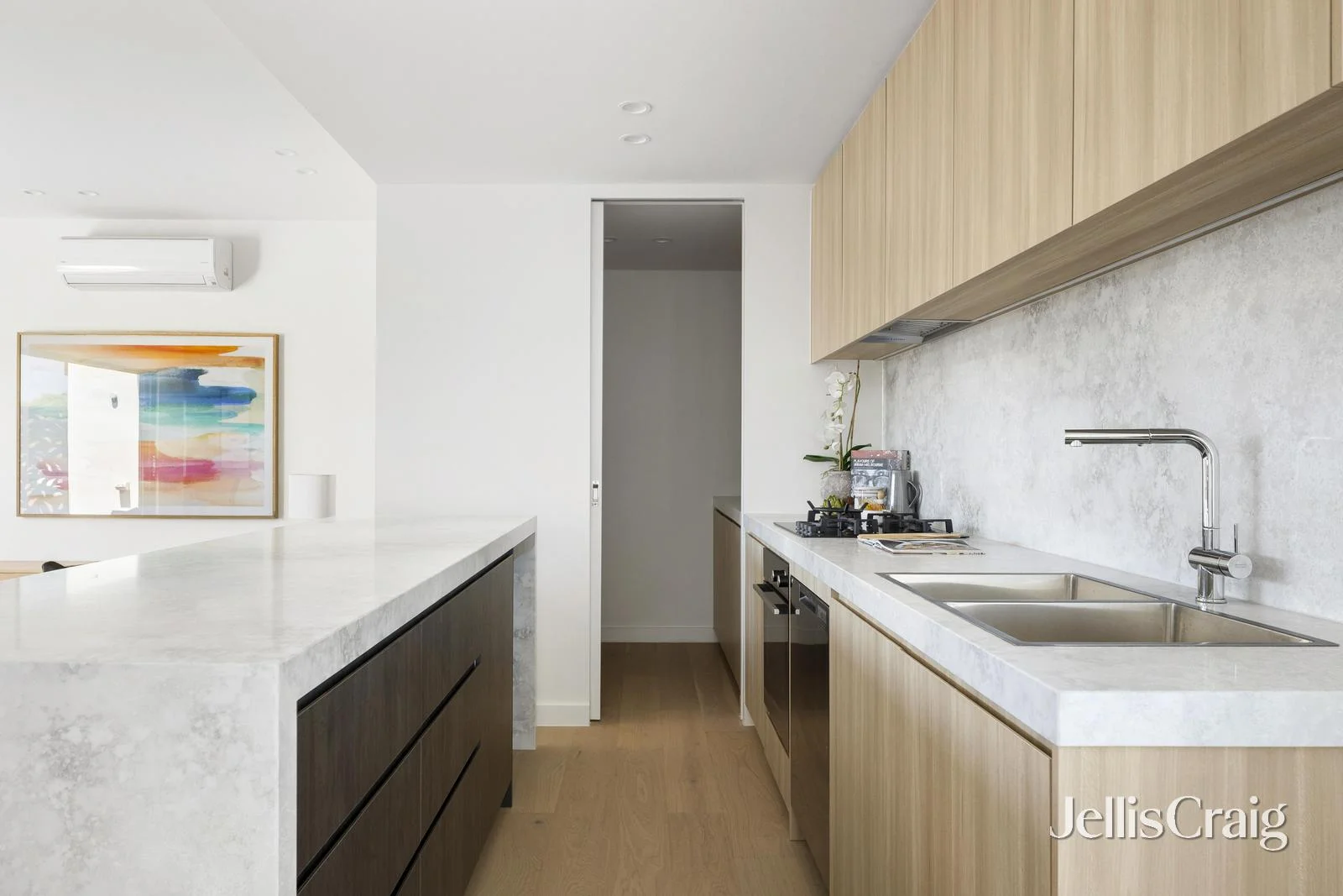 Additional image 7 of 2/38 Toolambool Road, Carnegie VIC 3163