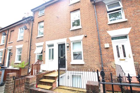 Howard Street, Reading, Berkshire RG1