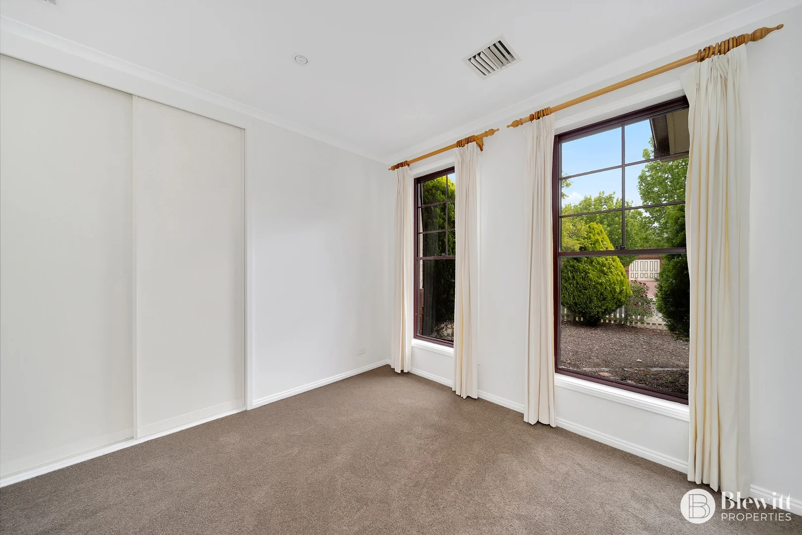 Additional image 12 of 1 Rosewood Glen, Jerrabomberra NSW 2619