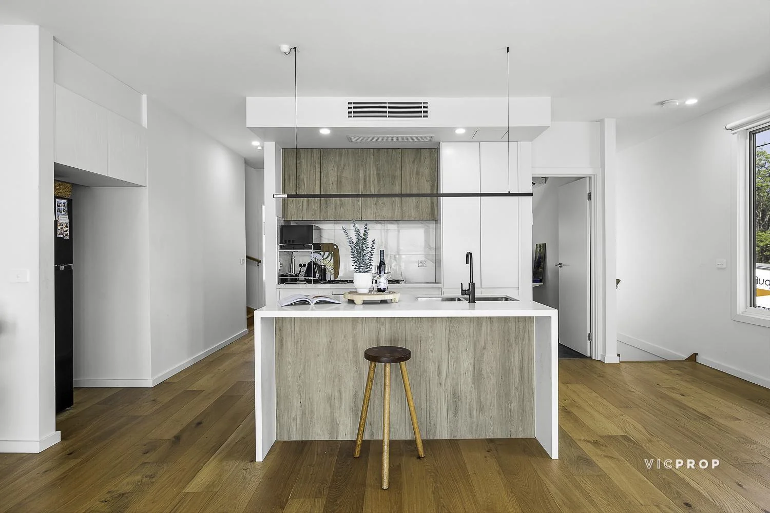 Additional image 4 of 1/22 Bayley Grove, Doncaster VIC 3108