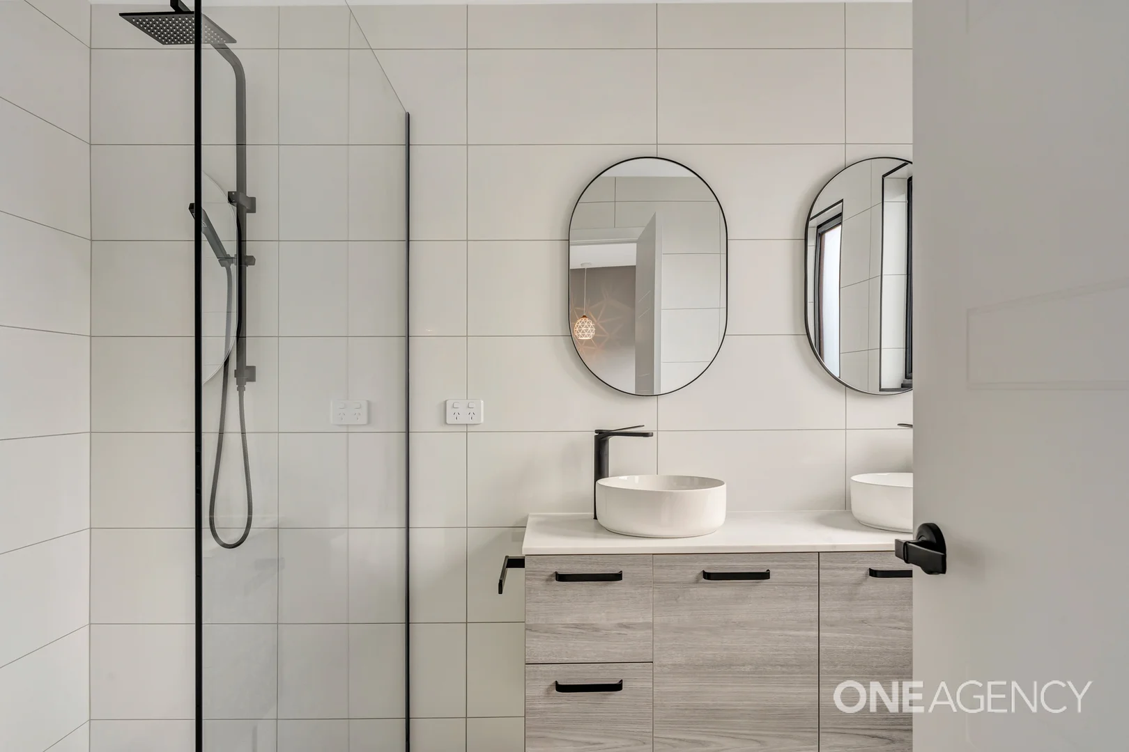 Additional image 5 of 4/17A Murchison Highway, Somerset TAS 7322