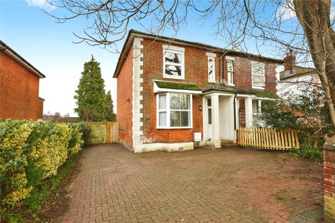 Obelisk Road, Southampton, Hampshire SO19