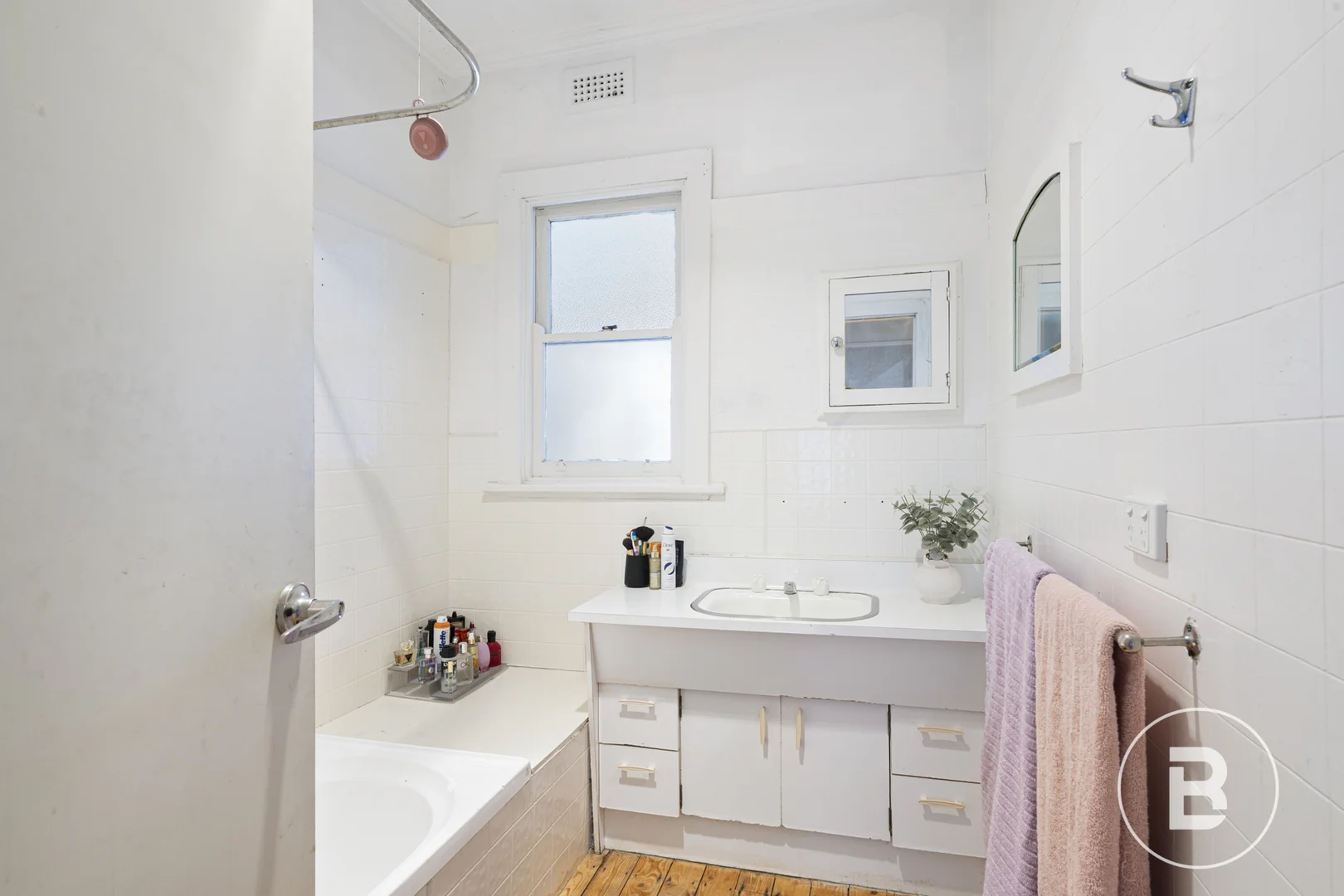 Additional image 8 of 350 Bucknall Street, Carisbrook VIC 3464