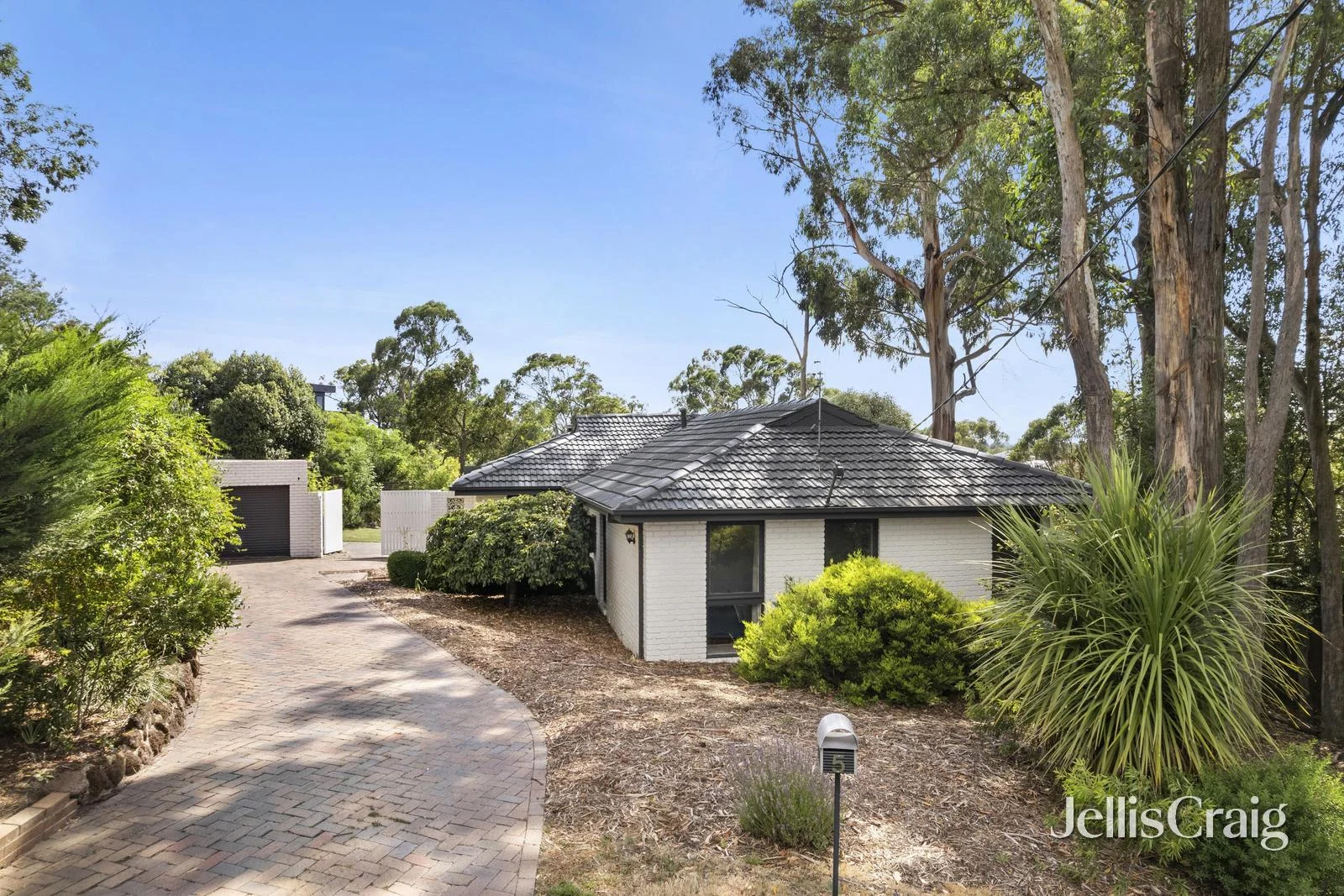 Additional image 20 of 5 Julie Court, Woodend VIC 3442