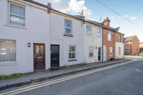Tuns Hill Cottages, Reading RG6