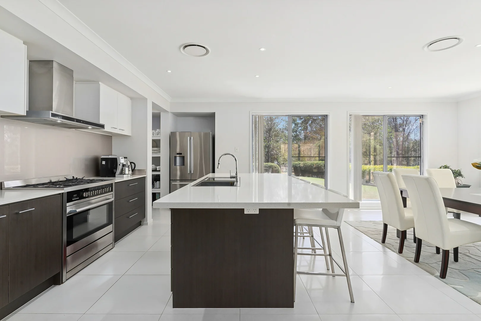 Additional image 9 of 541 Brookfield Road, Kenmore Hills QLD 4069