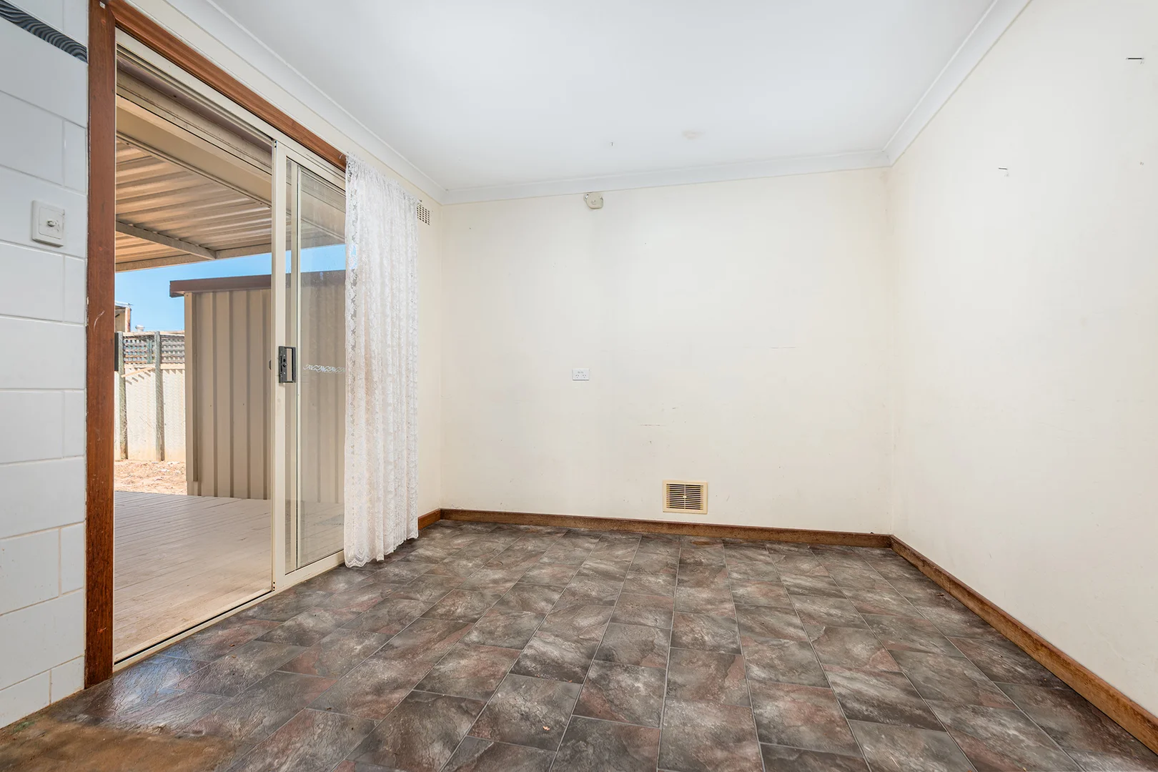 Additional image 6 of 71 Kenny Crescent, Rangeway WA 6530