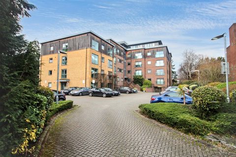 Southcote Lane/Bath Road, Reading RG30