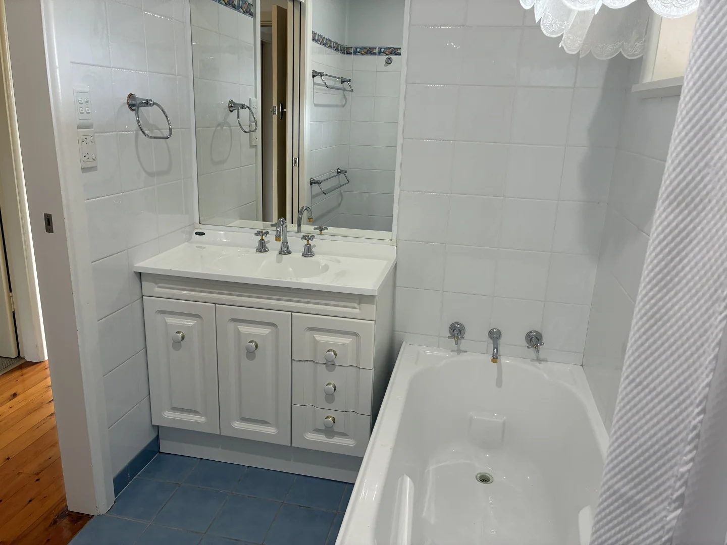 Additional image 12 of 27 Short St, Inverell NSW 2360