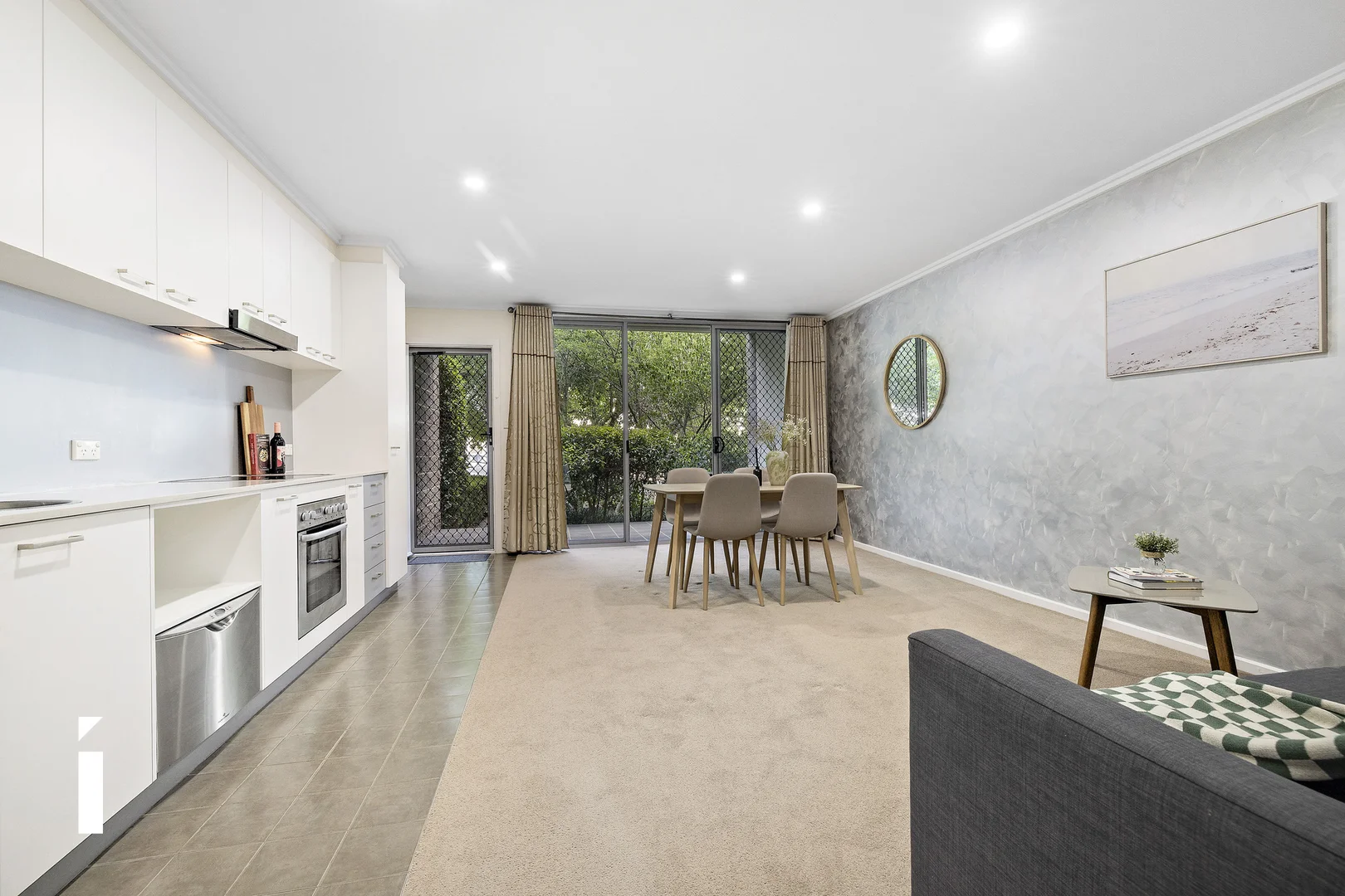 Additional image 3 of 2/123 Lowanna Street, Braddon ACT 2612