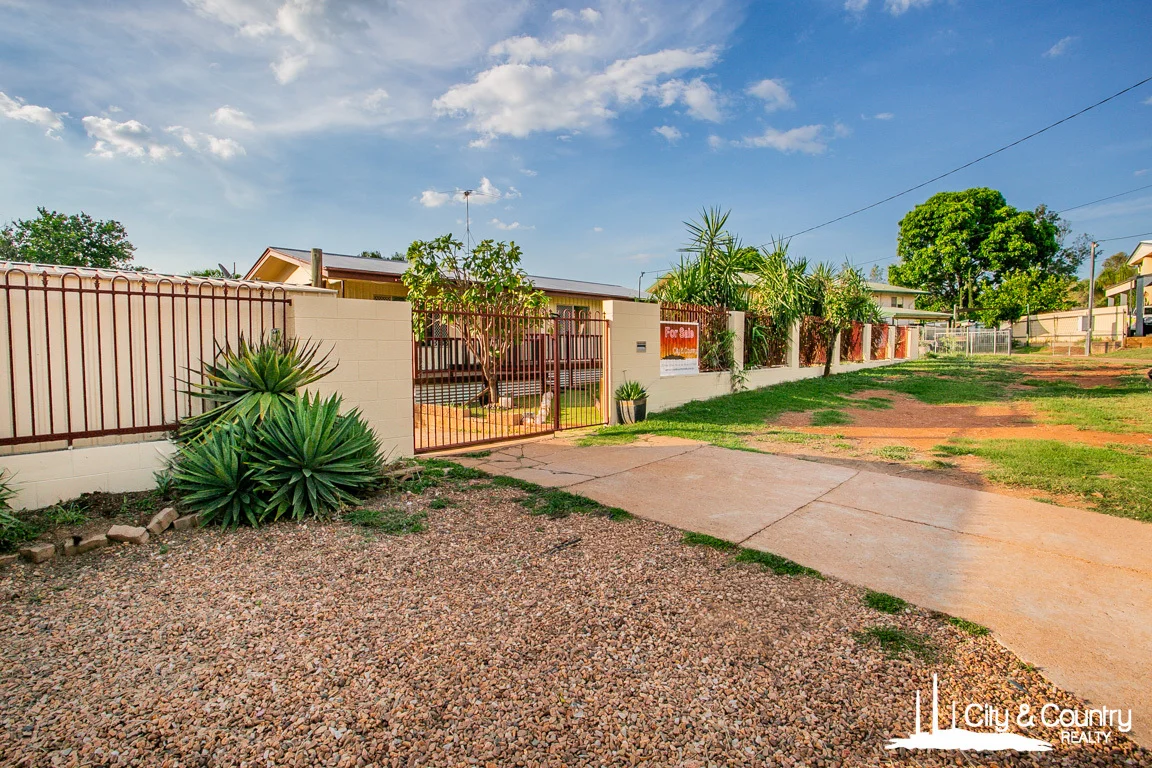 Additional image 21 of 27 Russell Cres, Mount Isa QLD 4825
