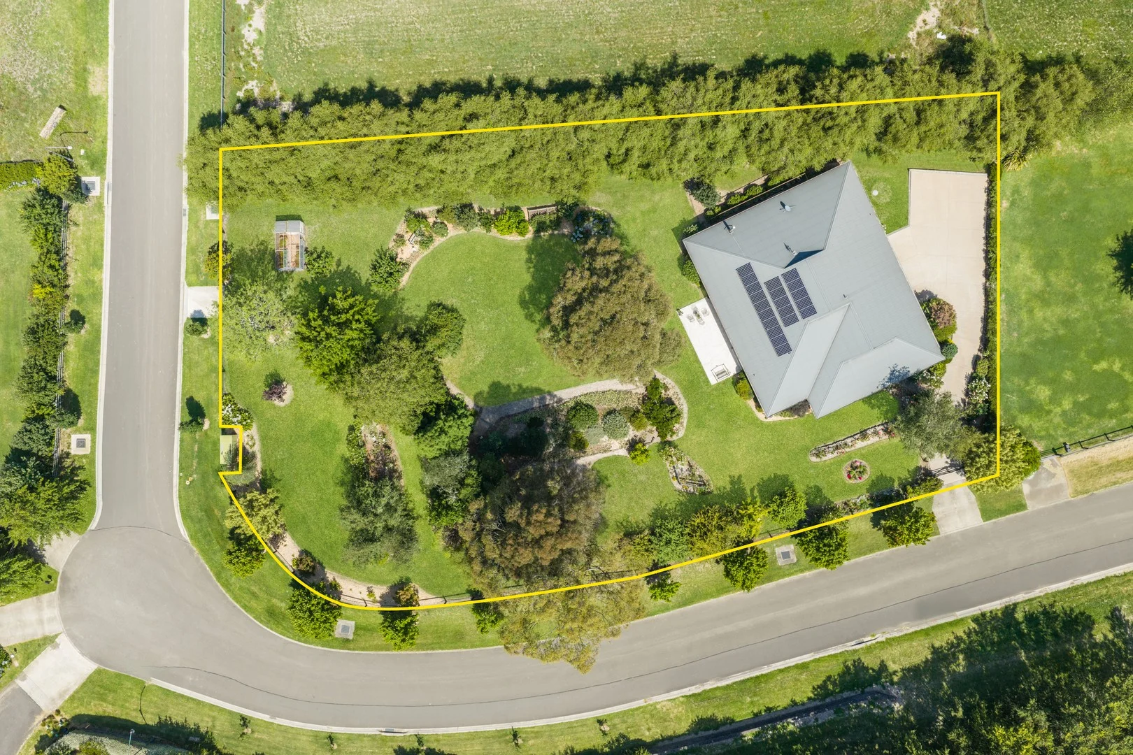 4 Hazelton Drive, Moss Vale NSW 2577