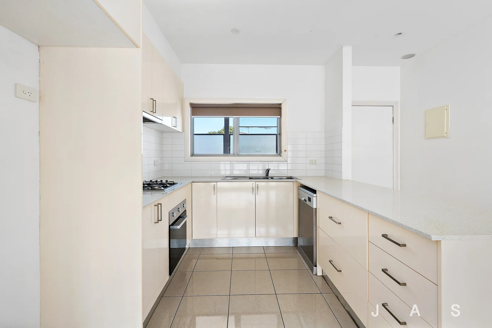 Additional image 4 of 4/42 Whitehall Street, Footscray VIC 3011