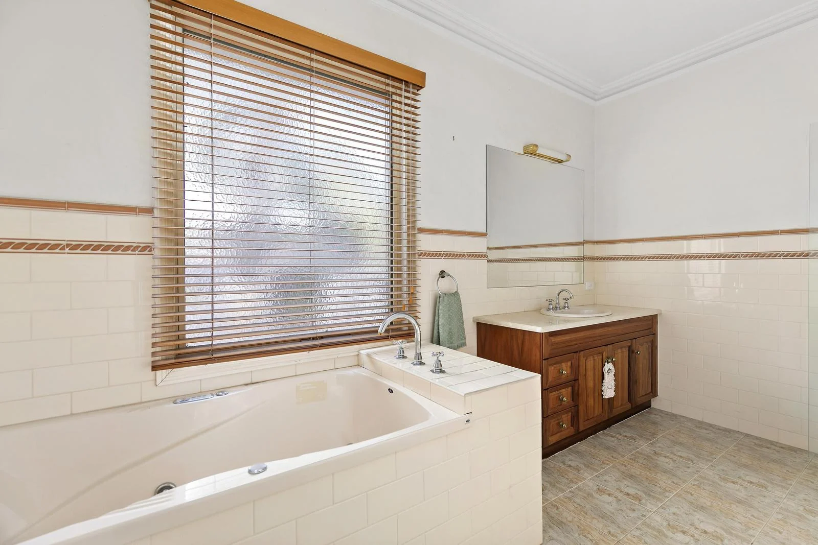 Additional image 11 of 6 Jennifer Court, Keilor VIC 3036