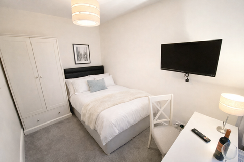 Newport Road, Reading, Berkshire RG1, Room to rent